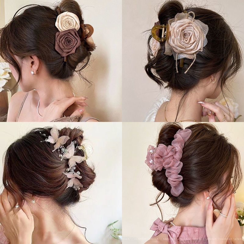 EKE Women’s Hair Clip Vintage Retro Back-Wear Elegant Hair Accessory with Fashion Texture