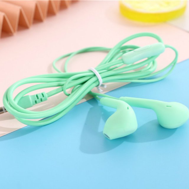 Auriculares Deportivos Con Cable Super Bass 3,5 Mm Con Micrófono Incorporado Manos Cancelación De Ruido Música