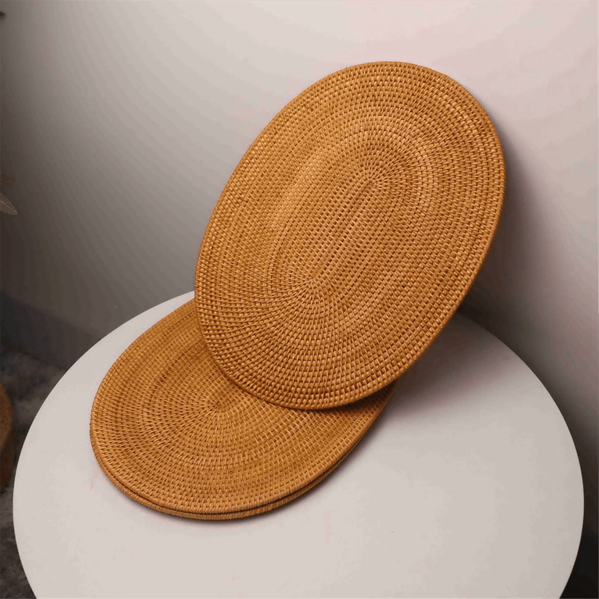 4X Rattan Woven Placemats Oval Round Table Mats Non Slip Heat Place Mat Natural Multipurpose Placemat 30X40cm,4 * Placemat