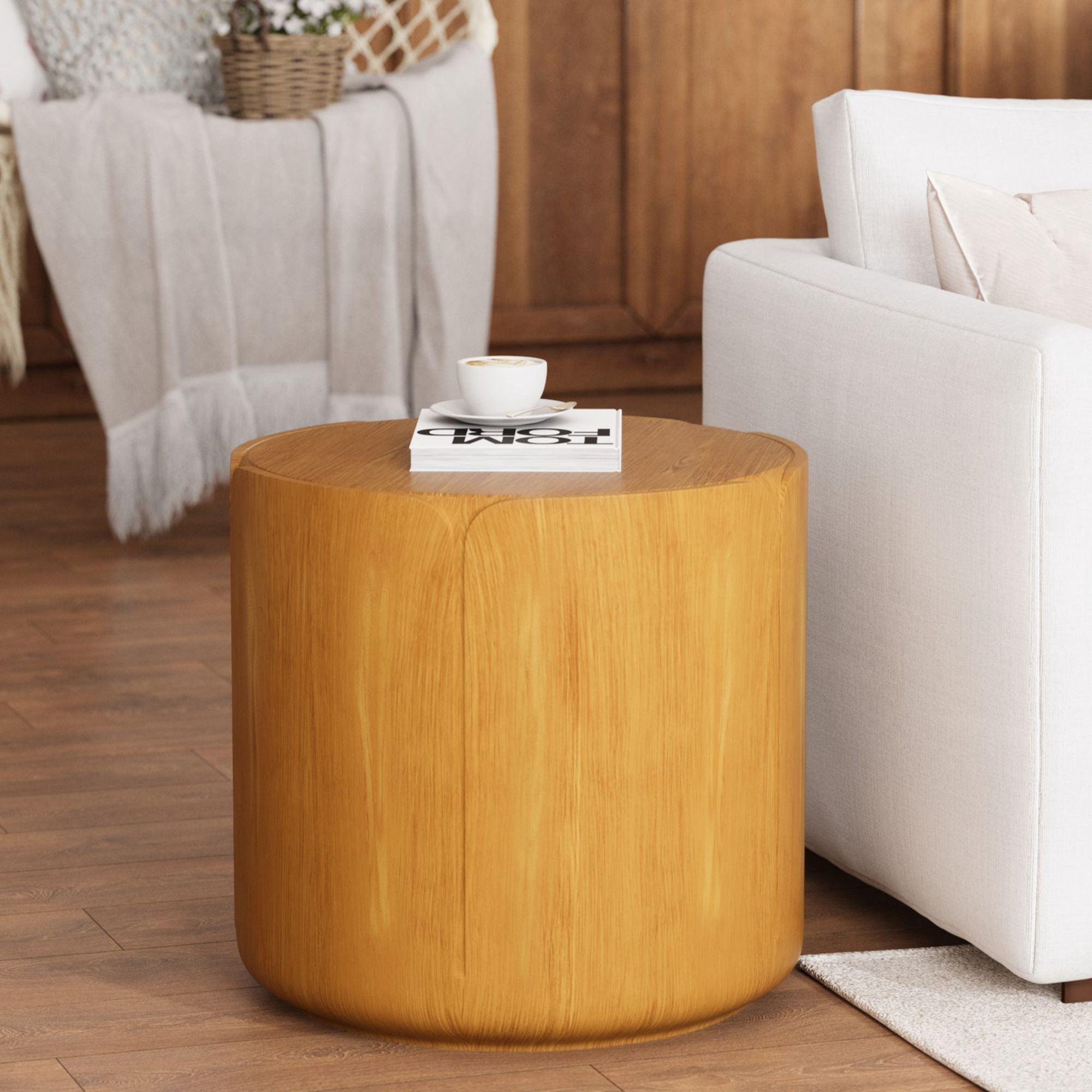 Round Mini Outdoor Side End Table, Wood Grain Lightweight Patio Accent Table for Home Garden Decor, Natural