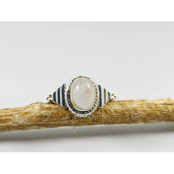 925 Sterling Silver Handmade Natural Oval Moonstone Gemstone Tringle Design Ring