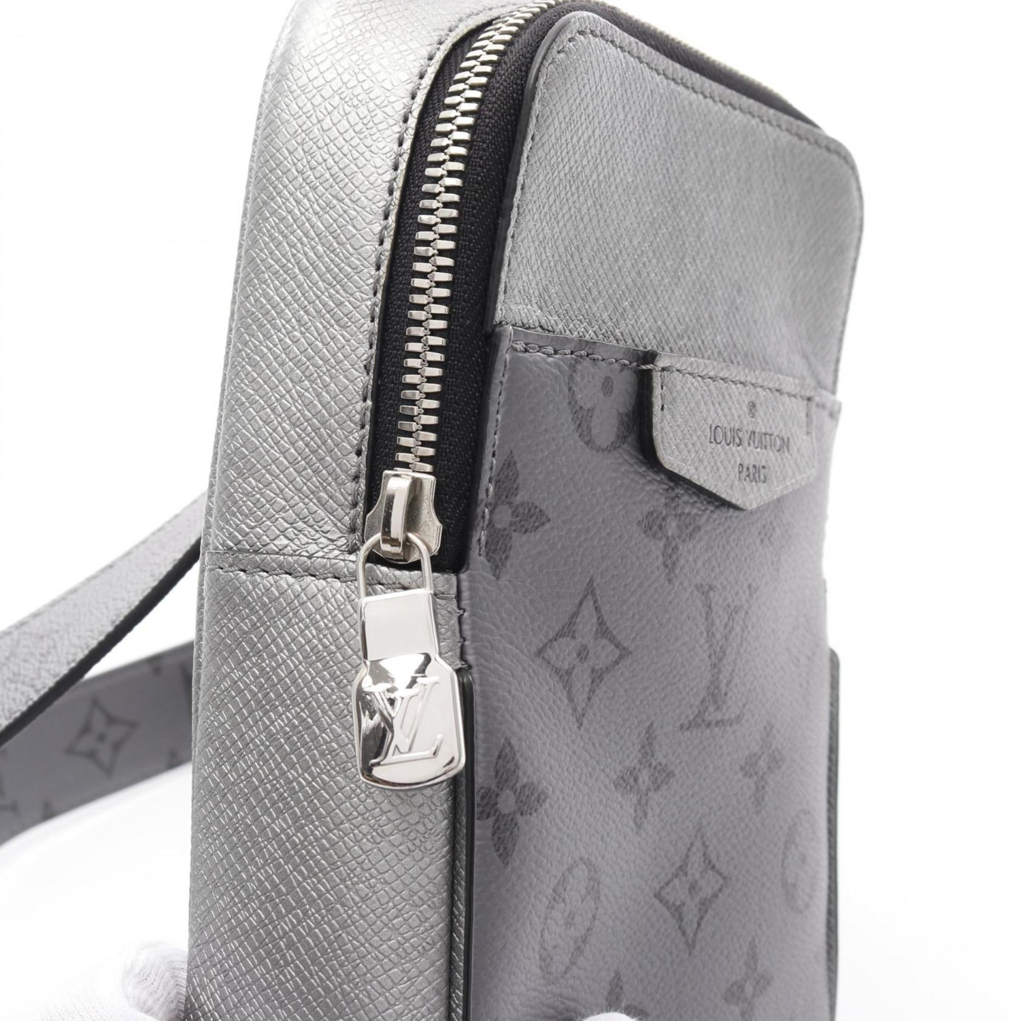 Pre-Owned Louis Vuitton LOUIS VUITTON Outdoor Sling Bag Taiga Rama