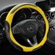 thumbnail image 2 of Funda de manillar con costuras de moda disponible en todas las estaciones, variedades de cuero y fibra de carbono para la cubierta del volante del automóvil., 2 of 5