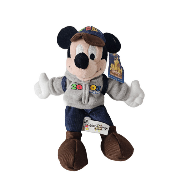 VINTAGE Walt Disney World 2003 Tourist Mickey Mouse with Backpack Plush Toy