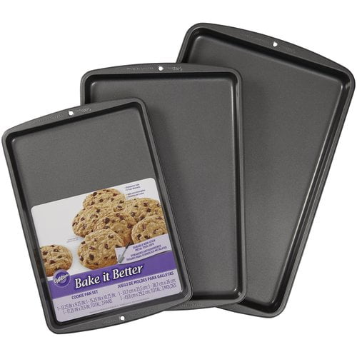 wilton bake it better 3 piece cookie sheet pan set 2105 0197 wilton sheet pan