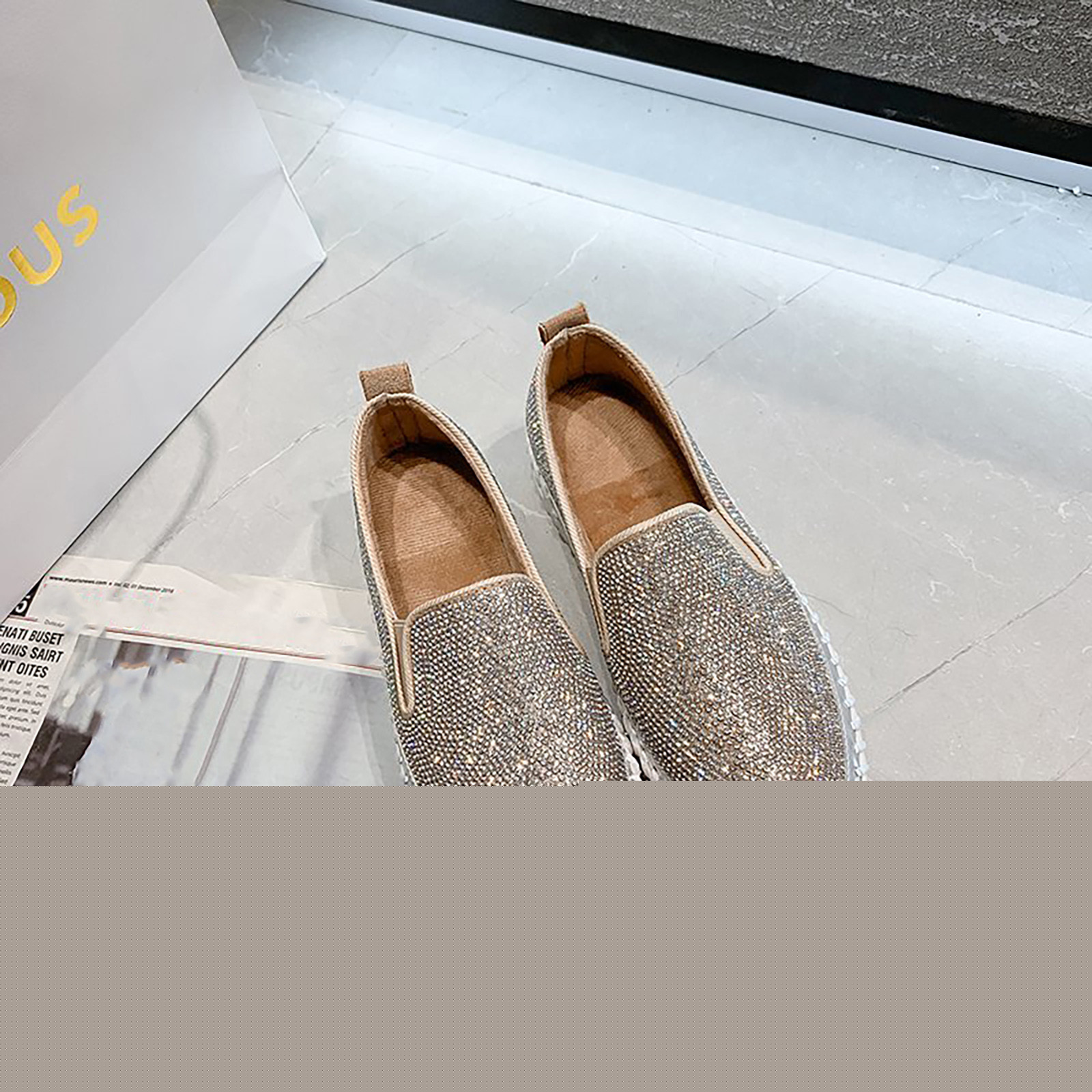 thumbnail image 5 of AnuirheiH European And American Large Size Flat Shoes Women Shoes New Casual Loafers, 5 of 9