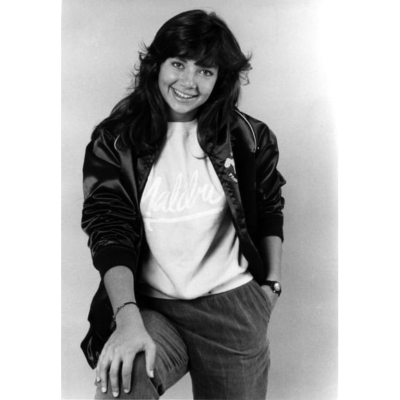 Justine Bateman Portrait in Classic Photo Print (8 x 10)