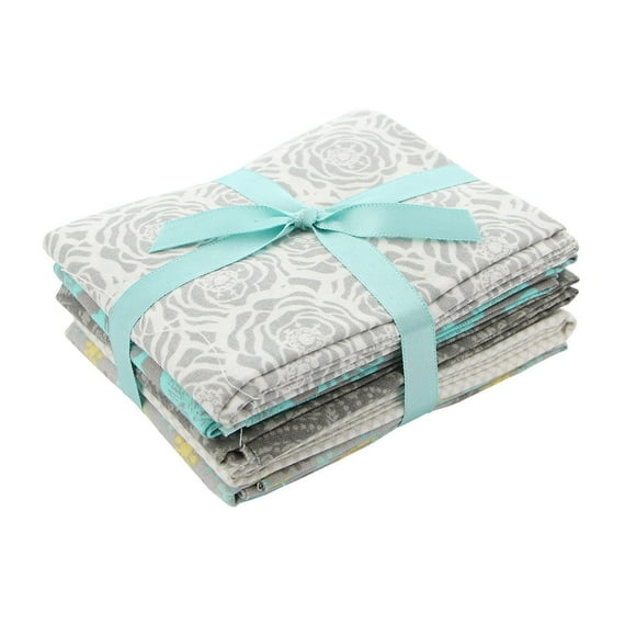 FABRIC CREATIONS ‘Lace Flower’ Fat Quarter Fabric Bundle, 5 Pieces, 46 cm (18 in) × 53 cm (21 in) (45 × 53 cm (20.9 in)), 100% Cotton, 5x18x21