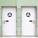 thumbnail image 5 of Letreros para Puerta de Baño: Libre/Ocupado. Letrero de Baño Resistente., 5 of 8