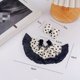 thumbnail image 3 of Conjunto de dos piezas de ropa para muñecas: falda y pajarita. Accesorios de ensueño para muñecas que aportan un estilo diferente a tus juguetes. ¡Haz que cada día esté lleno de sorpresas!, 3 of 3