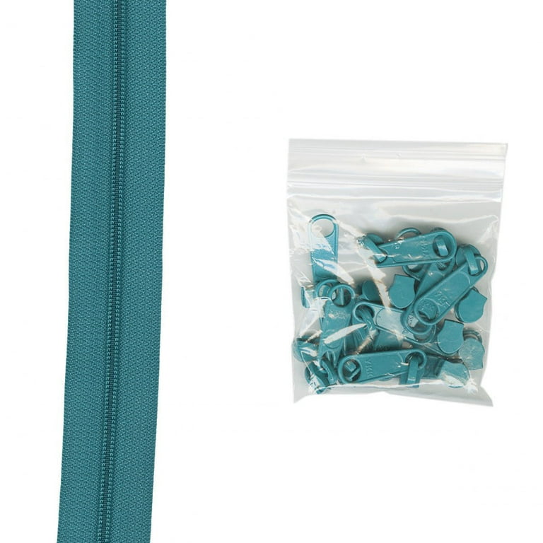 4 yards of 16mm #4.5 zipper chain and 16 Extra-Large Coordinated Pulls - Blastoff Blue 4 yards of 16mm #4.5 zipper chain and 16 Extra-Large Coordinated Pulls - Blastoff Blue