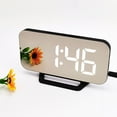 thumbnail image 3 of Réveil Électronique Numérique à DEL Créatif avec Design Mural Miroir, Chargement de Téléphone Mobile USB, Fonction Calendrier, Alarme avec Répétition, Affichage de la Température, 3 of 4