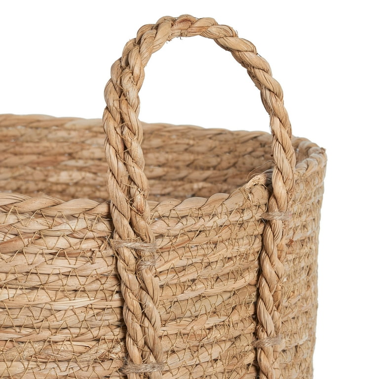 Large outlet seagrass baskets