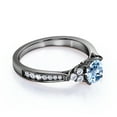 thumbnail image 3 of JeenMata Anillo de Compromiso Sencillo y Cónico con Aguamarina Azul Cielo de 1 Quilate en Oro Negro de 18 K sobre Plata, 3 of 6