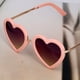 thumbnail image 1 of Gafas de sol con forma de corazón para niños Gafas de sol decorativas para bebés Gafas de sol con forma de corazón para niños y niñas Gafas de sol con forma de corazón para niños, 1 of 5