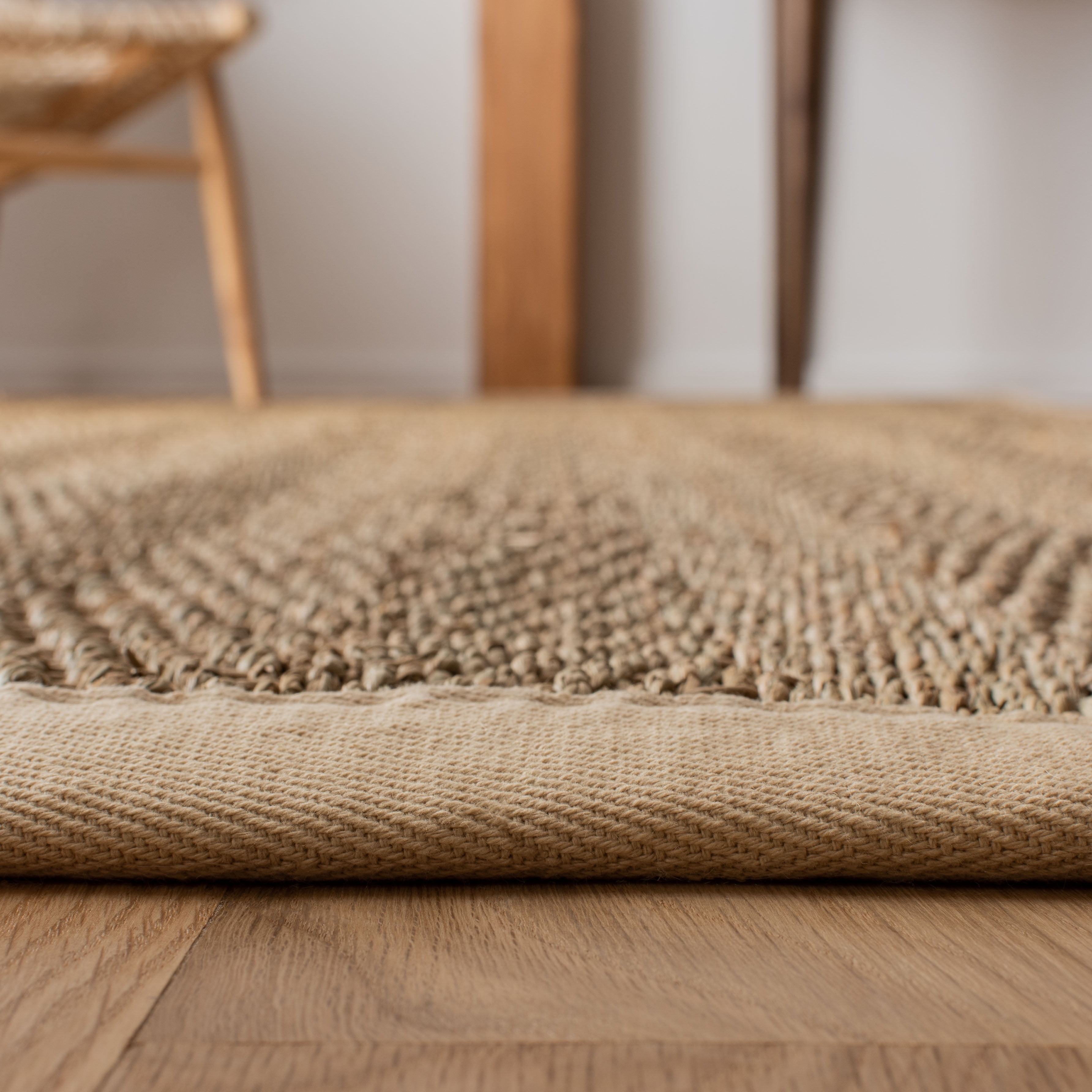 SAFAVIEH Natural Fiber Maisy Solid Area Rug, Natural/Ivory, 8' x 10'