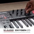 thumbnail image 2 of M-Audio Oxygen 25 V - Teclado controlador MIDI USB de 25 teclas con Beat Pads, modos Smart Chord y S, 2 of 15