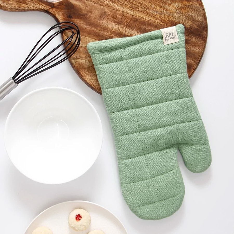 Mineral Green Monaco Quilted Oven Mitt 13"