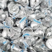 124 Pcs Happy Holidays Party Chocolate Candy Mix Assorted Miniatures & Silver Foiled Chocolate Kisses - Snowman (1.52lb)