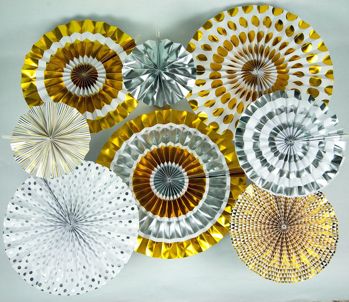 Quasimoon Metallic Gold Paper Flower Fan Backdrop Wall Decoration Combo Kit By Paperlantern Quasimoon Metallic Gold Paper Flower Fan Backdrop Wall Decoration Combo Kit By Paperlantern