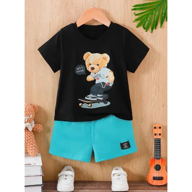 GOURD DOLL Boys' Summer Skateboarding Bear Graphic T-Shirt - Vibrant Red Casual Short Sleeve Tee with Cartoon Print, Machine Washable Regular Fit for Youngsters' Outdoor Play & Casual Attire