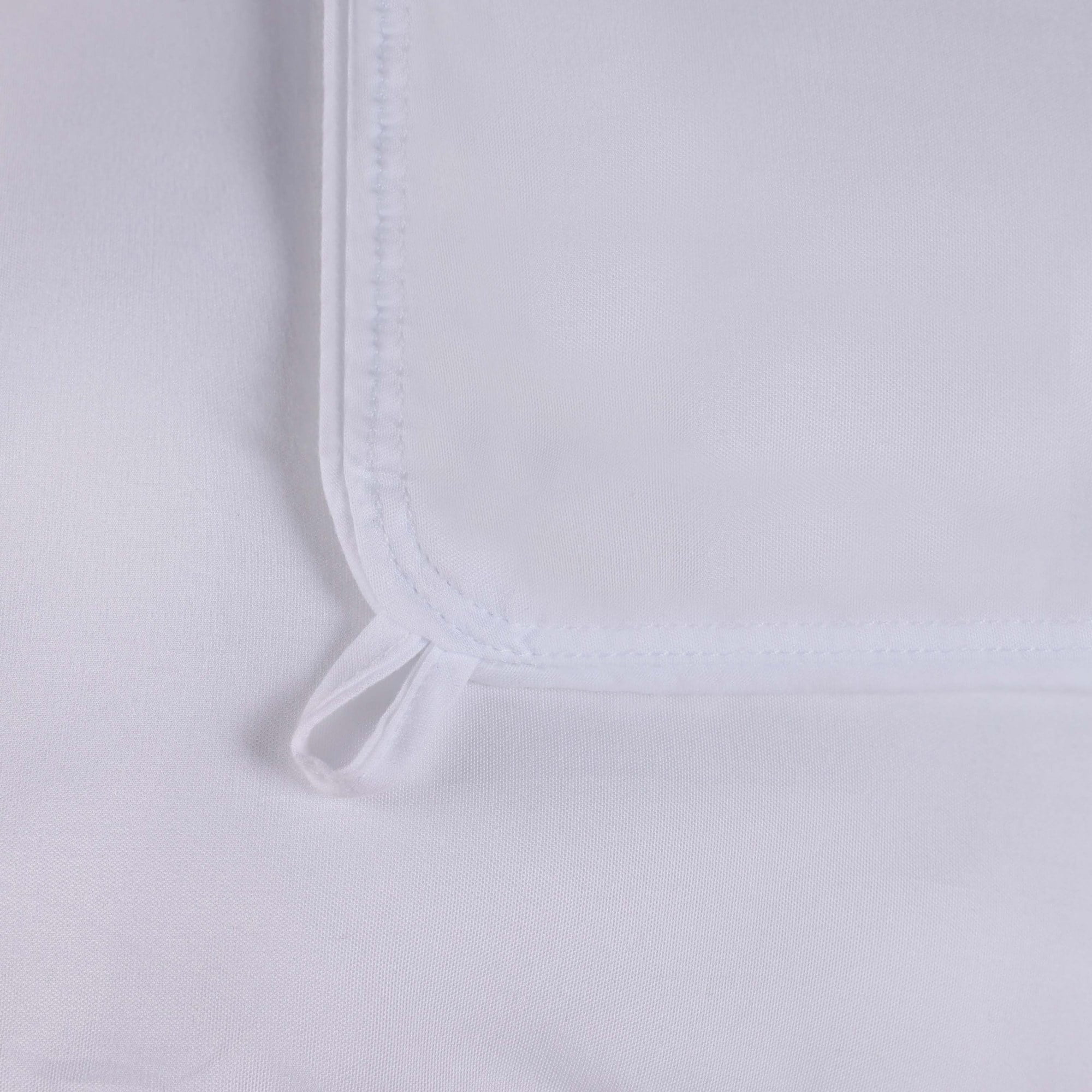 Superior Classic Reversible Comforter, Full/Queen, White