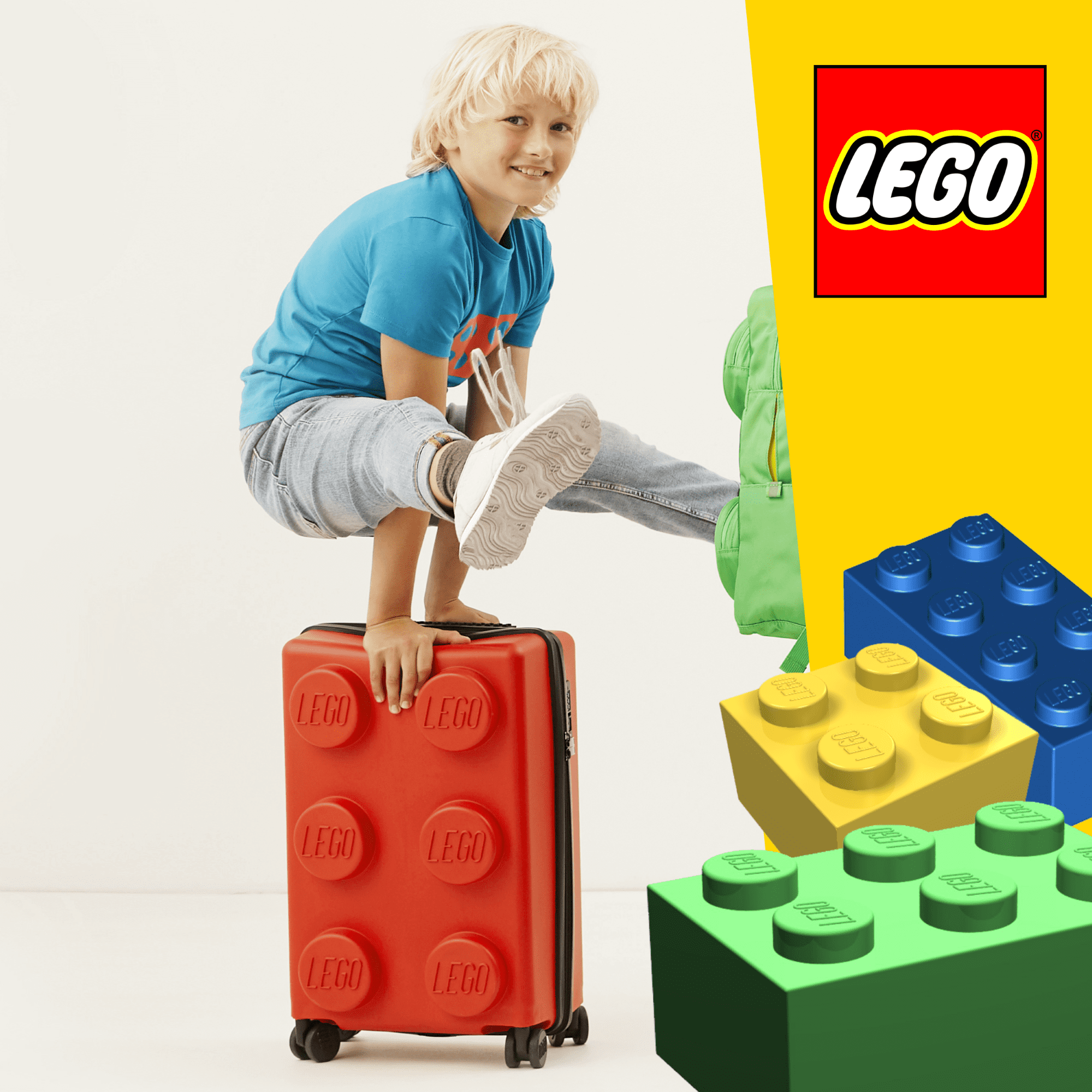 LEGO 22 Inch Rolling Luggage, Signature Trolley Expandable Hardshell Carry On Suitcase with Spinner Wheels, Red