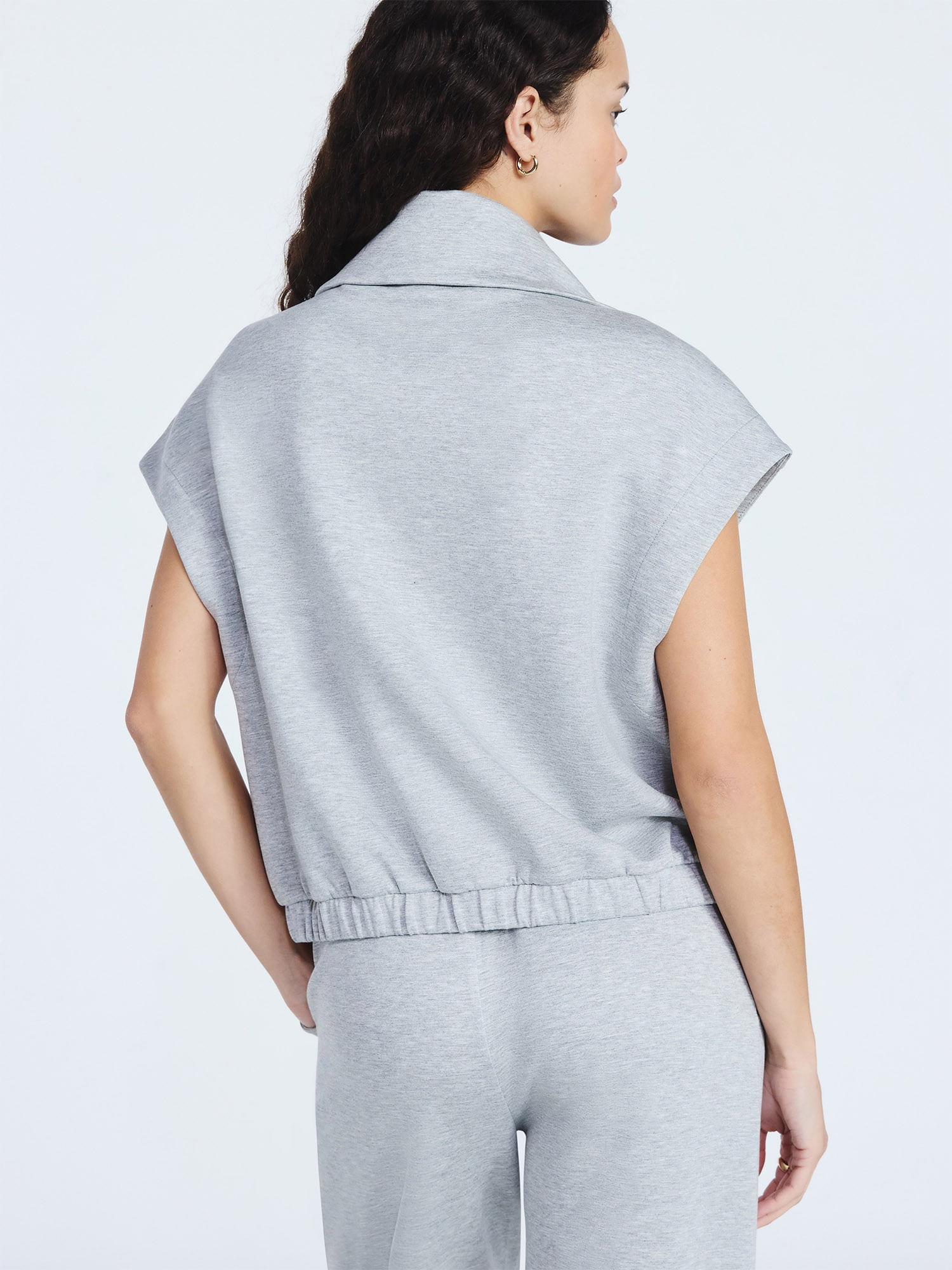 Scoop Women's and Women's Plus New Scubaknit Snap Vest, Sizes XS-4X