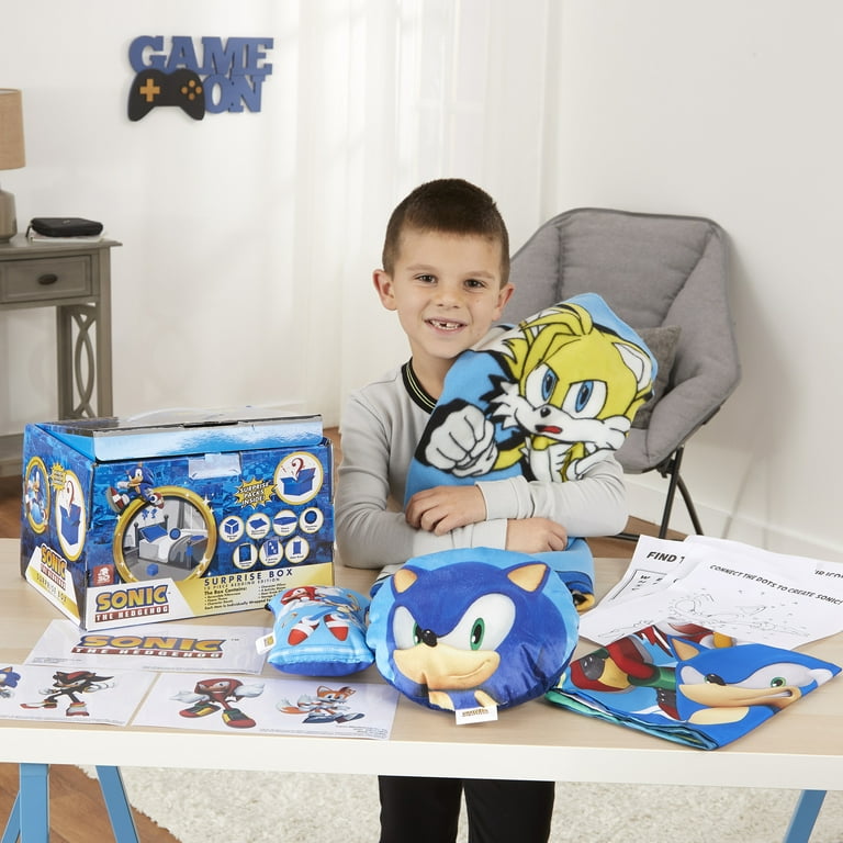 Sonic The Hedgehog Kids Surprise Box, 10Pc Bedding Edition, Decorative  Gaming Themed Bedroom Accessories 