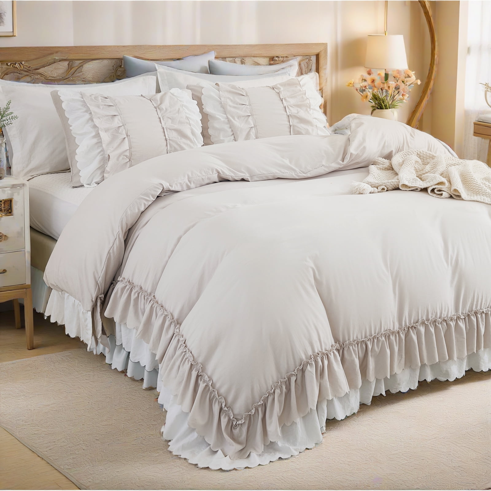 Ruffle Comforter Set Queen Size,Shabby Chic Boho Bedding Sets, Soft Fluffy Comforter Sets for All Season,Vintage Ruffled 3 Pcs Microfiber Lightweight Quilt Set for Home Decor