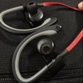 thumbnail image 3 of Almohadillas de silicona de repuesto para Powerbeats 2 Wireless, 3 of 4