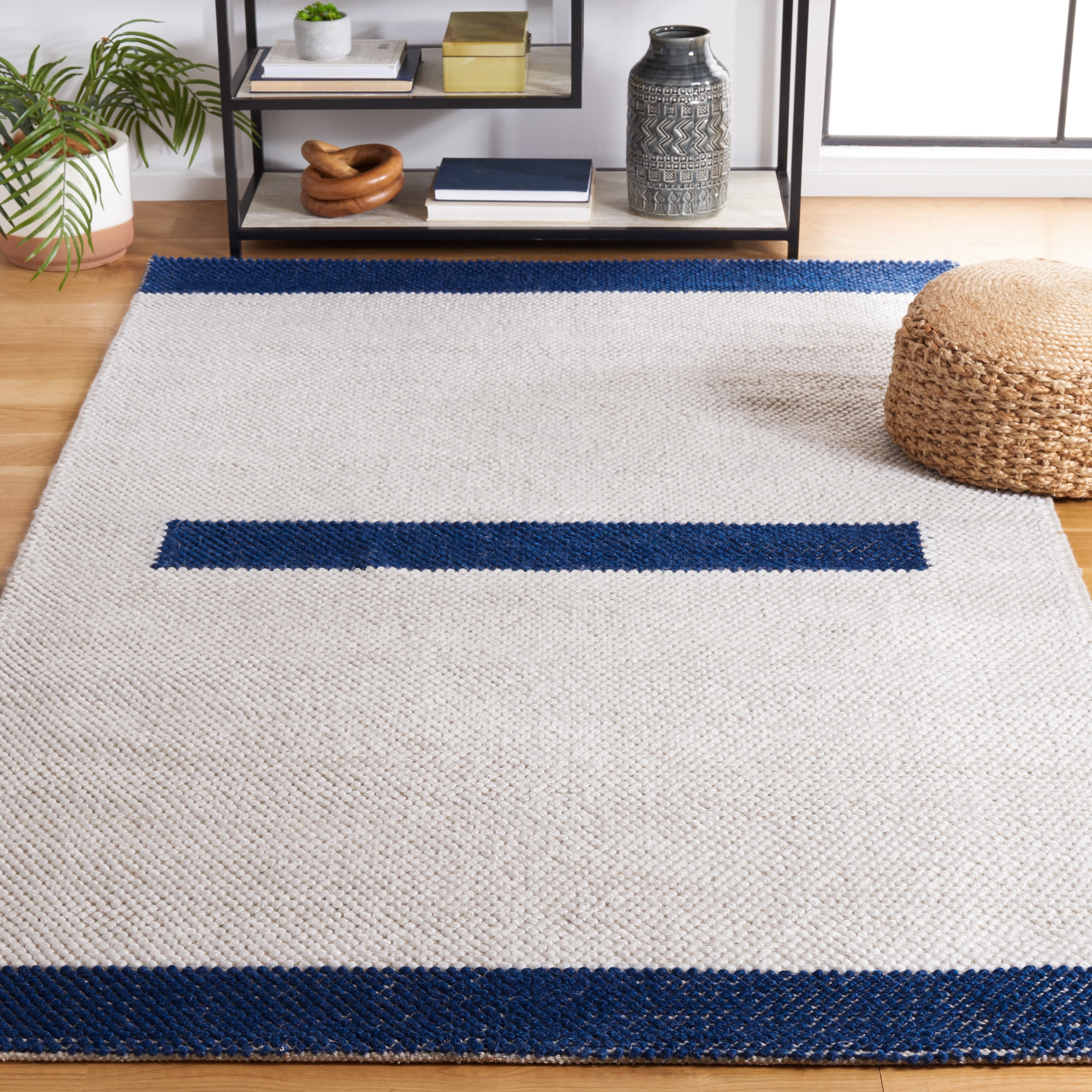 SAFAVIEH Natura Marina Striped Wool Area Rug, Ivory/Navy, 5' x 8'