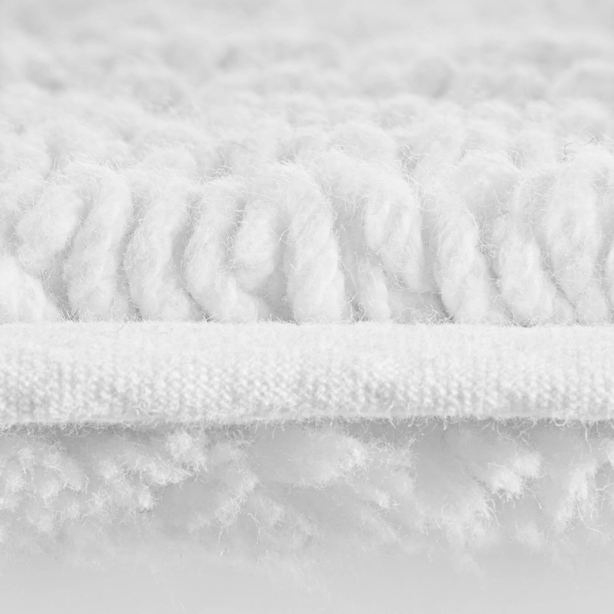 100% Cotton Tufted 3000 GSM Reversible Bath Rug 24x60" White Ultra Plush Dense Machine Washable Long Bathroom Rug Runner