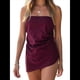 thumbnail image 2 of Tops de Tubo de Verano para Mujer 2025, Blusas de Moda Sin Tirantes Fruncidas para Salir, Conjuntos de Camisetas Bandeau Asimétricas. Vino Tinto M, 2 of 10
