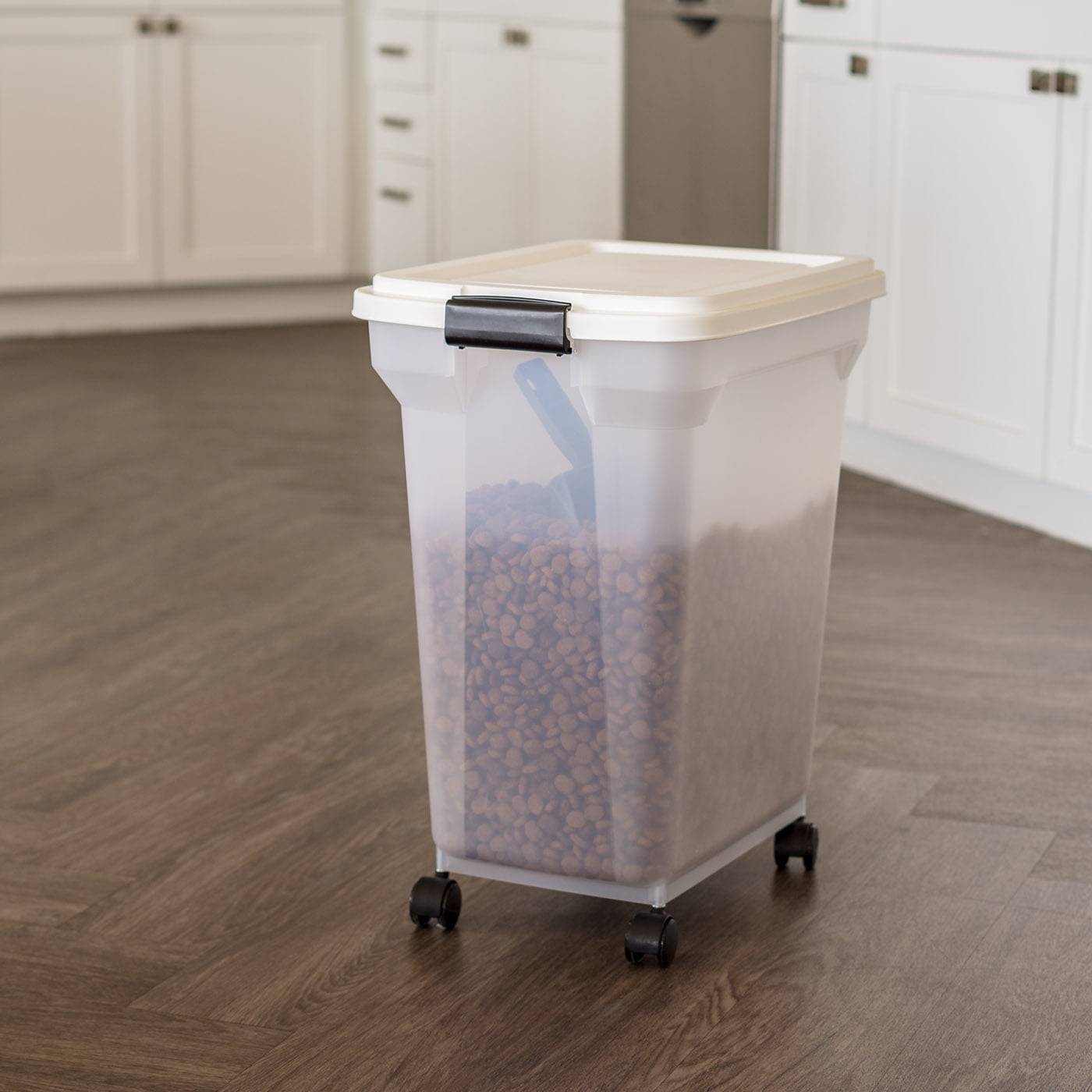 IRIS USA, 42 Lbs. Airtight Pet Food Container | Dog & Cat Food Storage Bin with Scoop