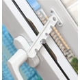 thumbnail image 1 of Restrictor de ventana abatible, Cerradura de seguridad para bebés, Cerradura anti-pellizco, Restrictor de ventilación de ventana, Apertura hacia afuera para ventana Upvc, Madera y aluminio, Blanco Feliz Sencillez, 1 of 5
