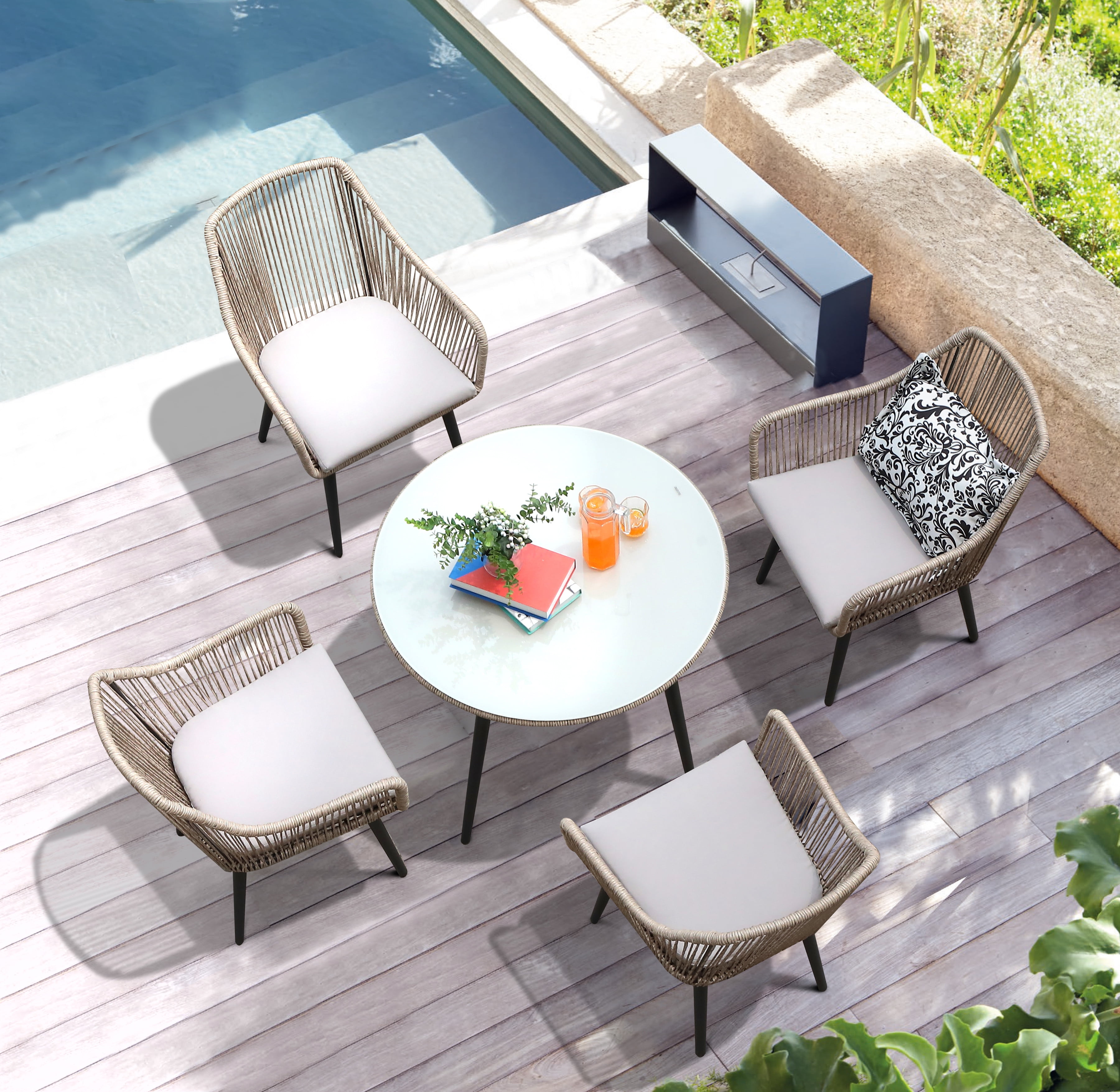 JOIVI 5-Piece Outdoor Dining Set, Wicker Patio Dining Set, Rattan Patio Furniture Table and Chairs Set for 4 People, with Umbrella Hole for Lawn, Backyard, Garden, Tan