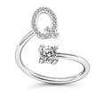 thumbnail image 4 of Anillo con letras creativas, sencillo y combinable, de estilo europeo y americano, con diamantes y apertura con 26 letras inglesas, anillo ajustable, 4 of 6