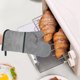 thumbnail image 5 of Guantes de horno resistentes al calor 2 Pack | Guantes de malla antideslizantes antiquemaduras para cocinar en microondas | Guantes de cocina aislados con protección térmica a rayas | 13.8x7.5 en, 5 of 6
