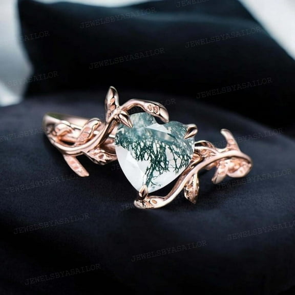 JEWELSBYASAILOR Natural Heart Moss Agate Promise Ring / Natured Inspired Twig Ring / Gift for Nature Lover