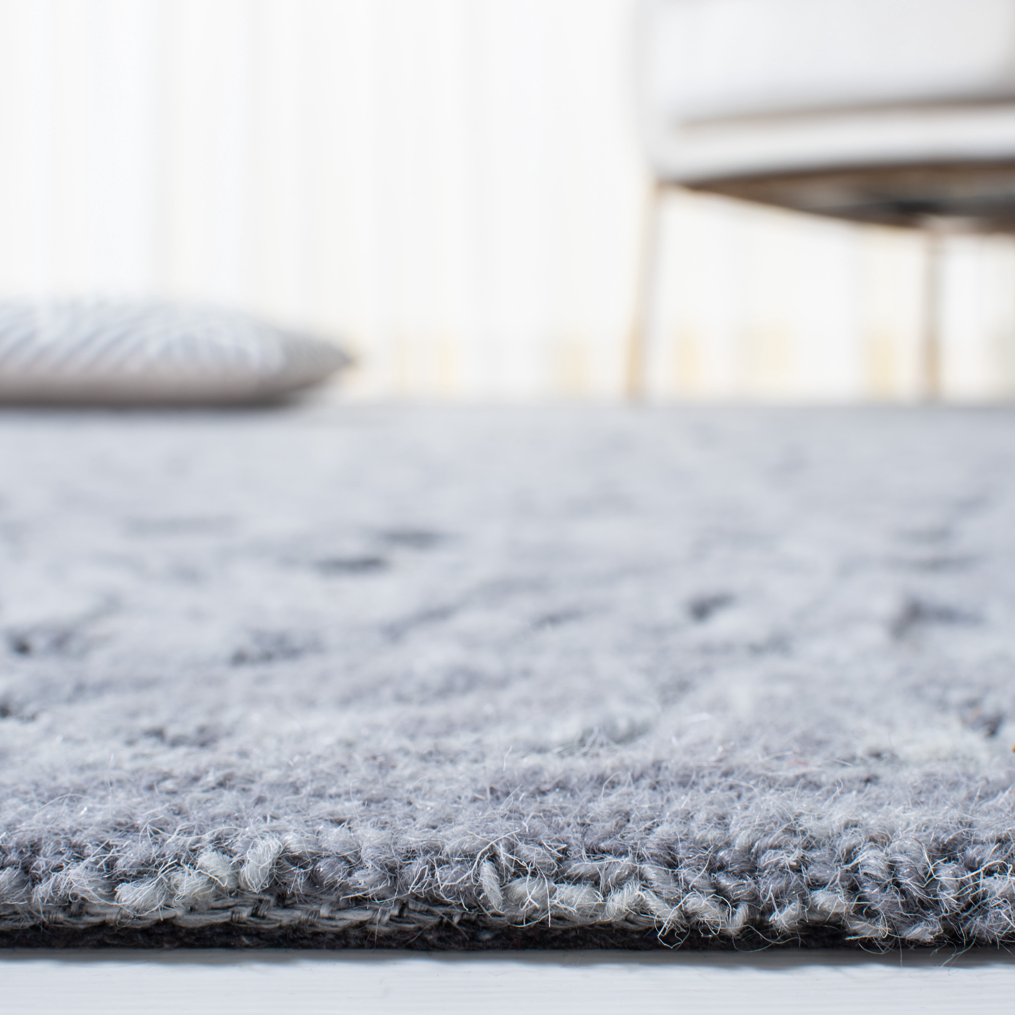 SAFAVIEH Trace Montague Medallion Area Rug, Light Grey, 8' x 10'