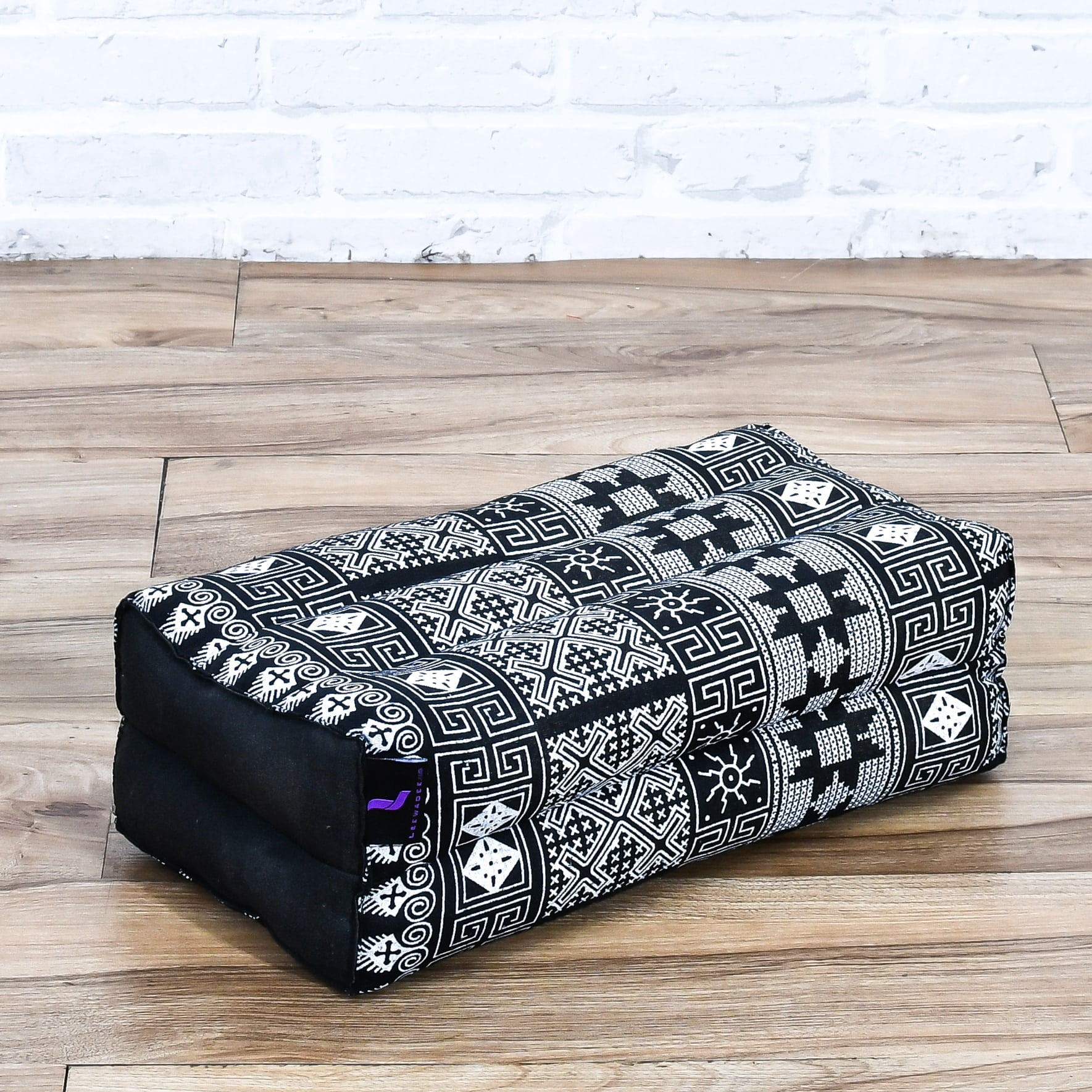 Leewadee Yoga Block - Floor Cushion for Yoga Practice, Meditation Seat Cushion for Workouts Filled with Kapok, 14 x 7 x 4.5″, Black