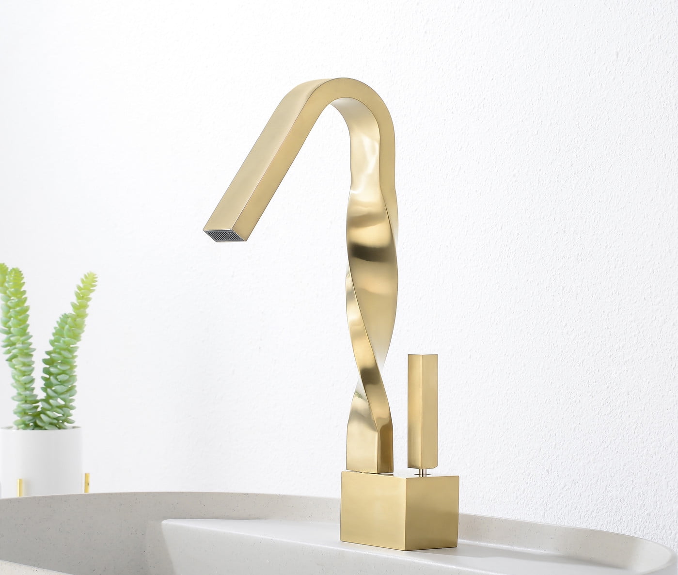 YZZY Bathroom Sink Faucet Single Hole Single Lever Basin Faucet