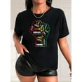 thumbnail image 1 of T-Shirt Décontracté pour Femmes avec Poing Coloré et Impression de Lettres - Col Rond, Manches Courtes, Polyester Respirant - Parfait pour Printemps/été/automne, Noir, Fête des Pères Afro-Américains, Fête des Mères, 1 of 8