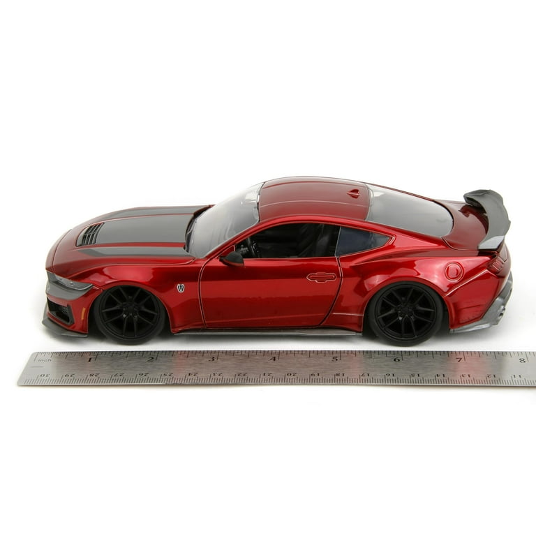 Amazon.com: Big Time Muscle 1:24 2024 Ford Mustang GT Dark