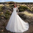 thumbnail image 1 of Vestidos de novia de novia de manga larga con un hombro, 1 of 4