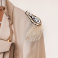 thumbnail image 4 of unbranded 4Ud Epaulettes De Metal Dorado Con Punk Para Uso En Ropa Y Disfraces, 4 of 6