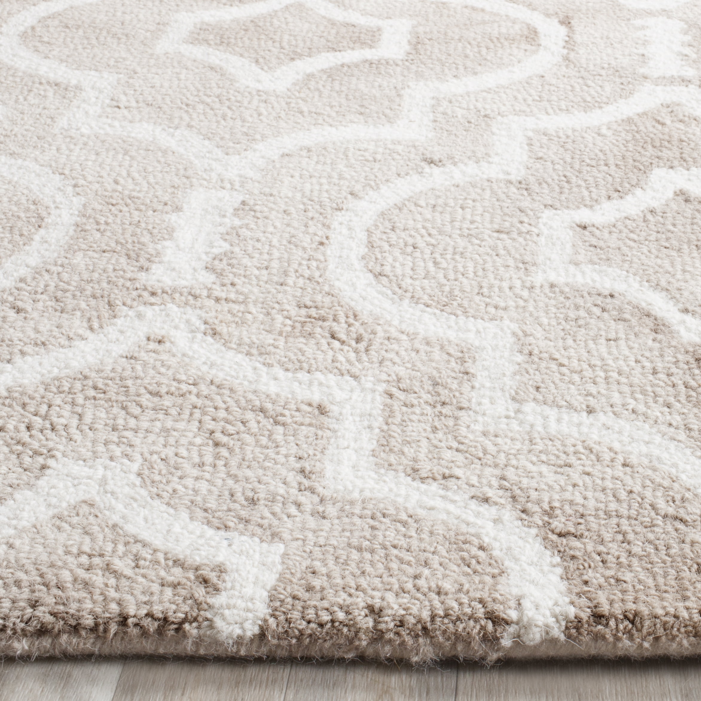 Safavieh Dip Dye Lairos Distressed Wool Area Rug, Beige/Ivory, 9' x 12'