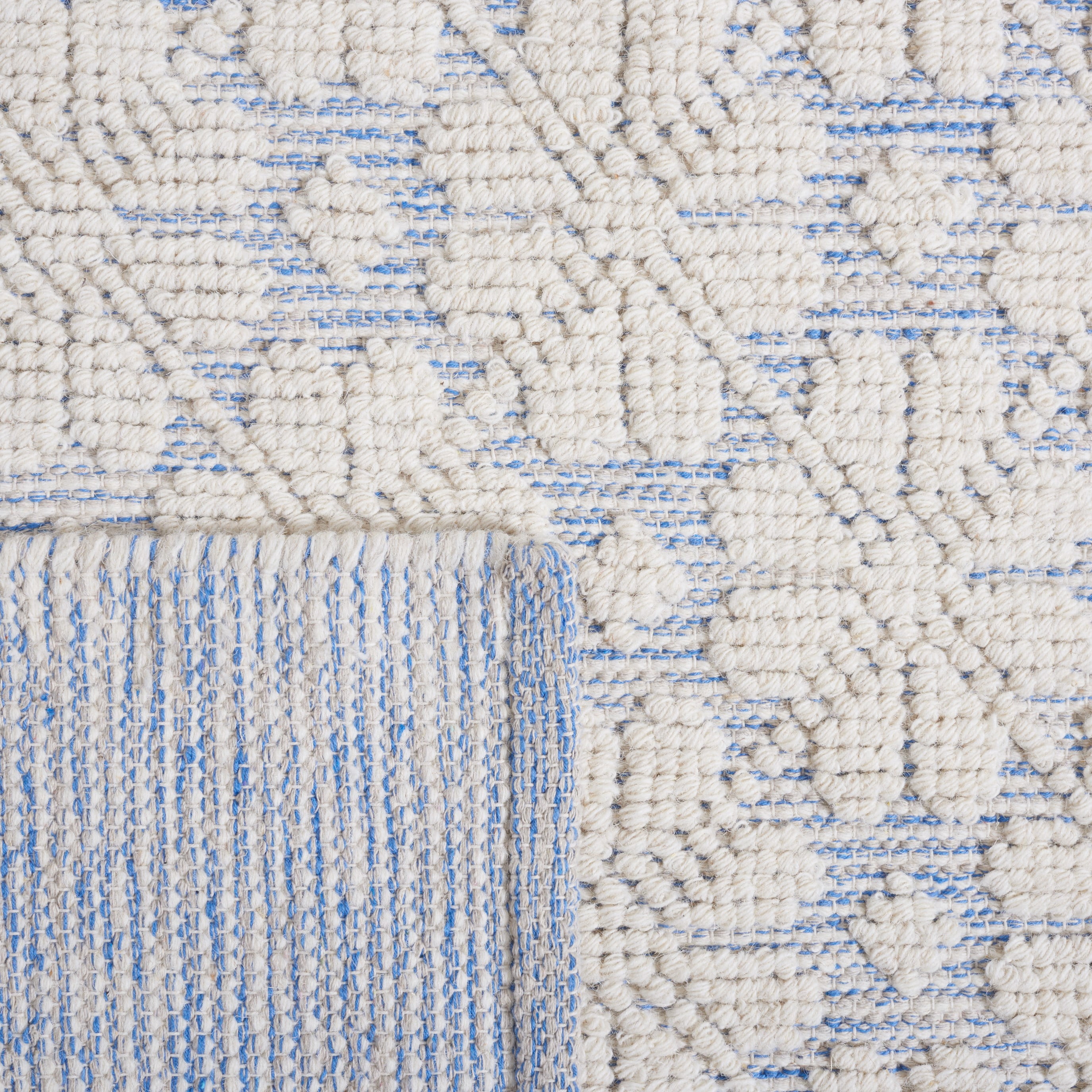 SAFAVIEH Vermont Orval Geometric Floral Wool Area Rug, Ivory/Blue, 6' x 6' Square