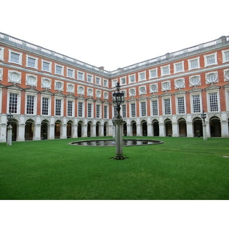 Garden Hampton Court Palace - LAMINATED POSTER Court Palace Hampton Gardens Hampton Court Palace Poster Print 24 x 36